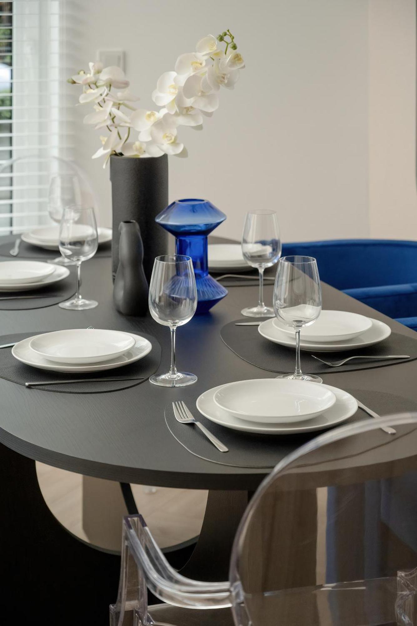 Gwiazdzista Elegant For 6 Guests With Balcony & Parking By Renters Breslavia
